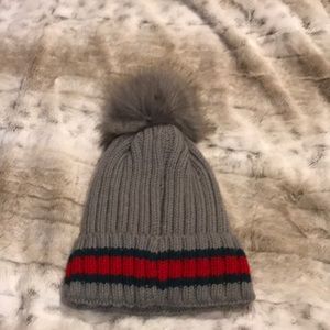 Brand new grey Pom Pom hat, super warm! Only 15